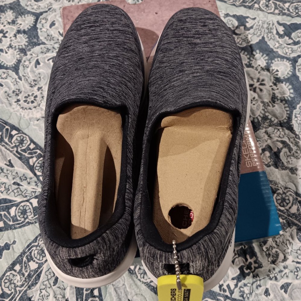 Skechers shoes